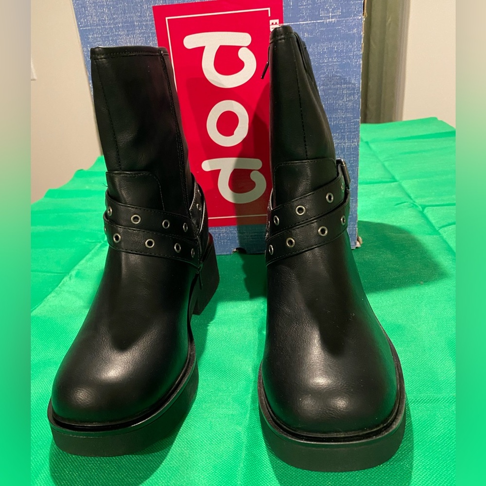 POP Black Block Heel Women's Boots